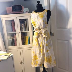 Upcycled VINTAGE dress made from house coat